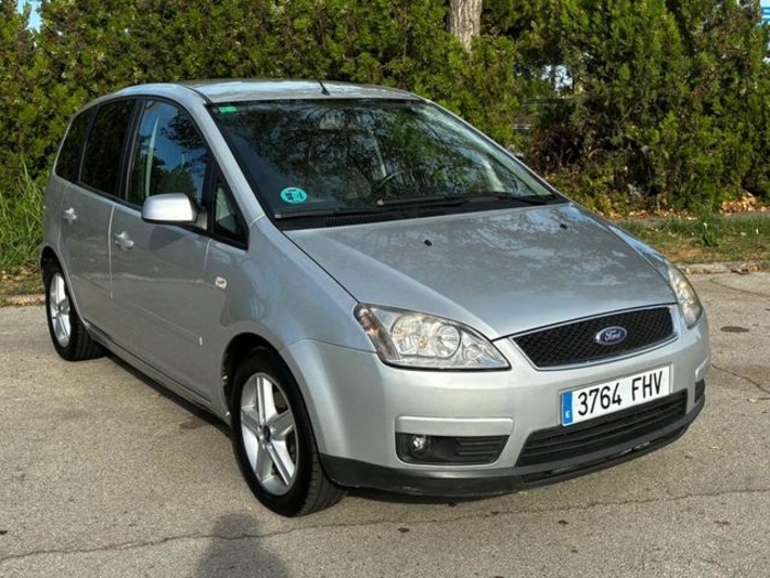 FordFocus C-Max 1.6 Trend 74 kW (100 CV) Vehículo usado en Barcelona - 1 FordFocus C-Max 1.6 Trend 74 kW (100 CV) Vehículo usado en Barcelona - 1