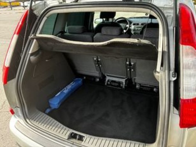 Ford Focus C-Max 1.6 Trend 74 kW (100 CV) Ford Focus C-Max 1.6 Trend 74 kW (100 CV)