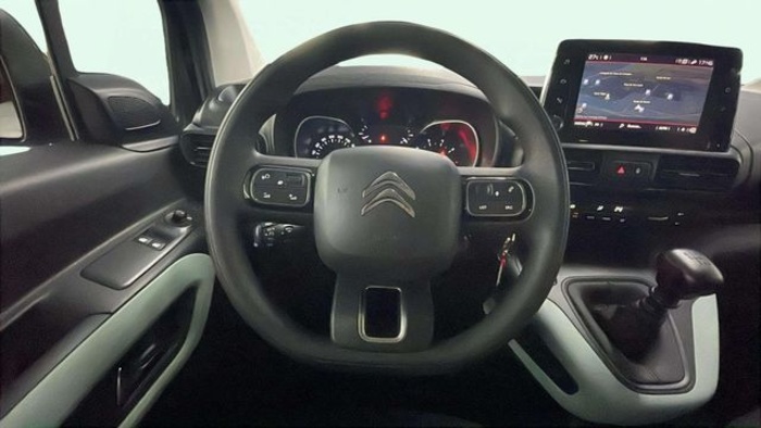 CitroenBerlingo Combi PureTech 110 S&S Talla M Feel 81 kW (110 CV) Vehículo usado en Barcelona - 12 CitroenBerlingo Combi PureTech 110 S&S Talla M Feel 81 kW (110 CV) Vehículo usado en Barcelona - 12