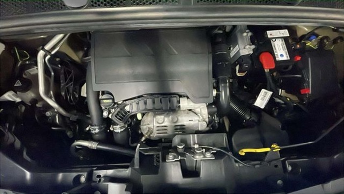 CitroenBerlingo Combi PureTech 110 S&S Talla M Feel 81 kW (110 CV) Vehículo usado en Barcelona - 17 CitroenBerlingo Combi PureTech 110 S&S Talla M Feel 81 kW (110 CV) Vehículo usado en Barcelona - 17