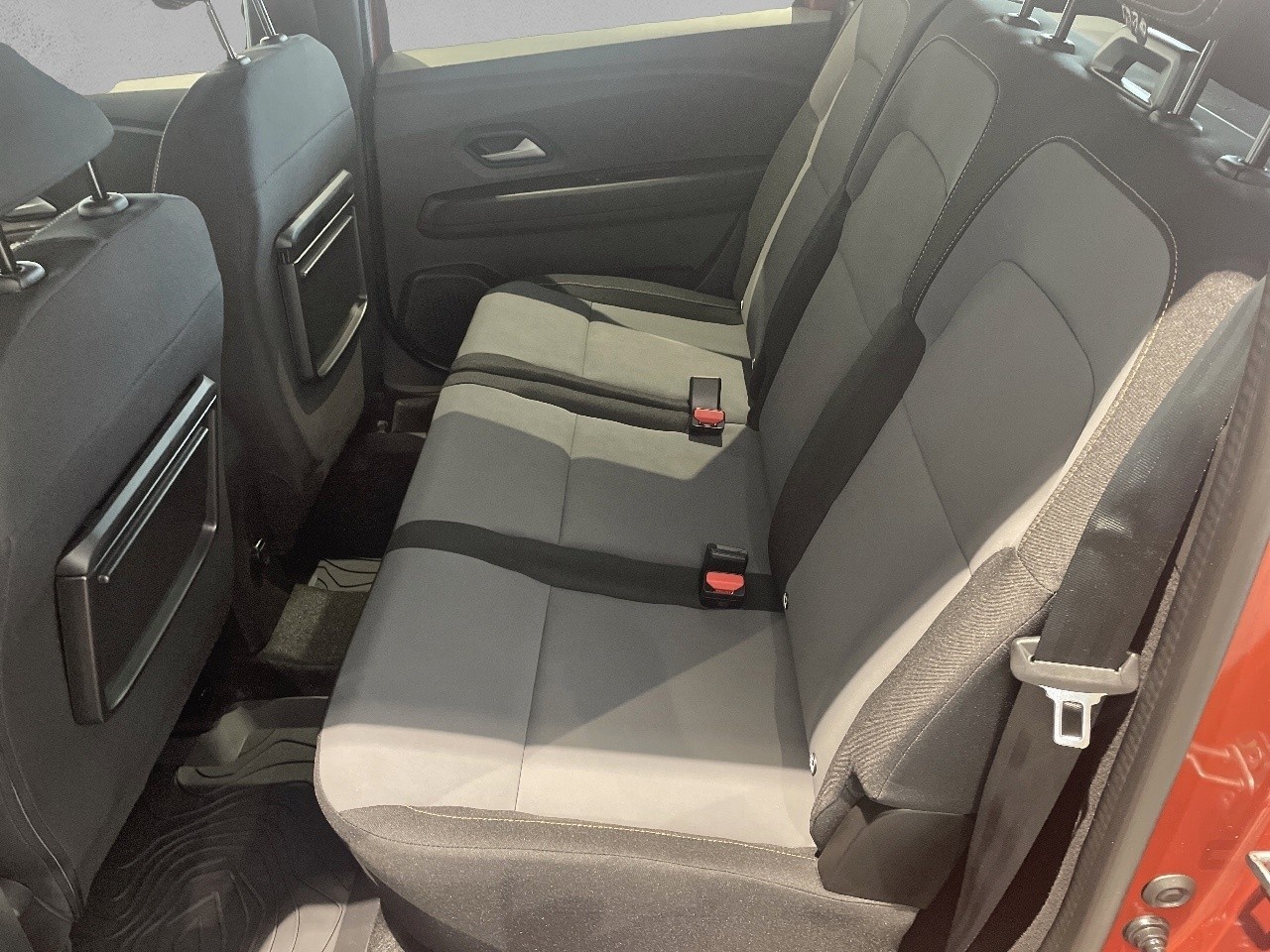 Dacia Jogger Extreme Go ECO-G 74 kW (100 CV) - 13