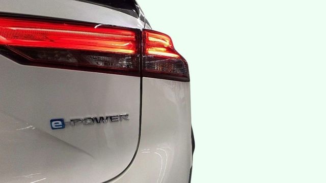 NissanQashqai E-POWER Acenta 140 KW (190 CV) Vehículo usado en Barcelona - 18 NissanQashqai E-POWER Acenta 140 KW (190 CV) Vehículo usado en Barcelona - 18