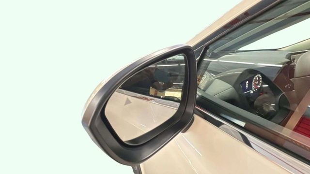 NissanQashqai E-POWER Acenta 140 KW (190 CV) Vehículo usado en Barcelona - 19 NissanQashqai E-POWER Acenta 140 KW (190 CV) Vehículo usado en Barcelona - 19