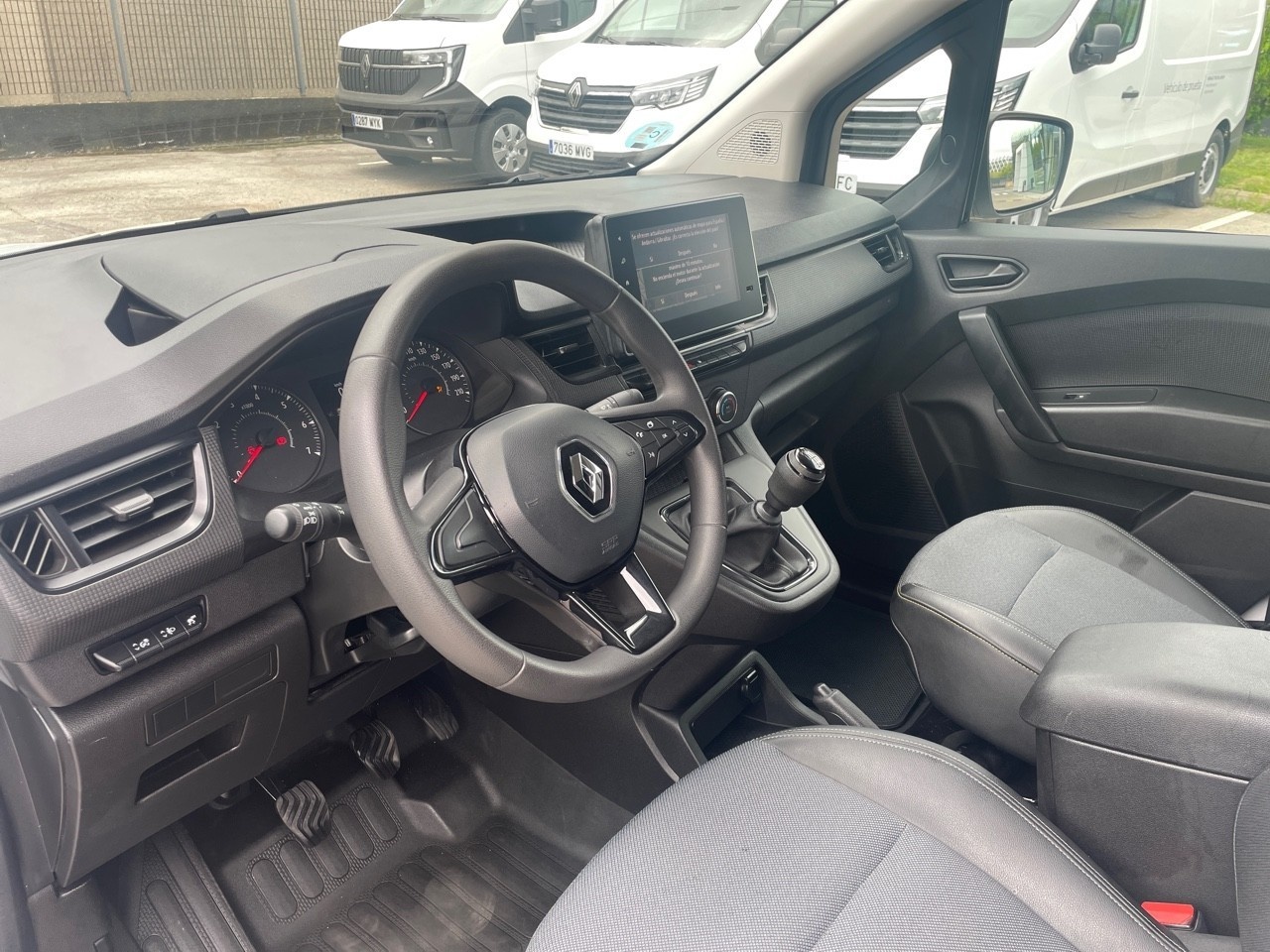 Renault Kangoo Furgon Ábrete Sésamo por Renault dCi 70 kW (95 CV) - 4