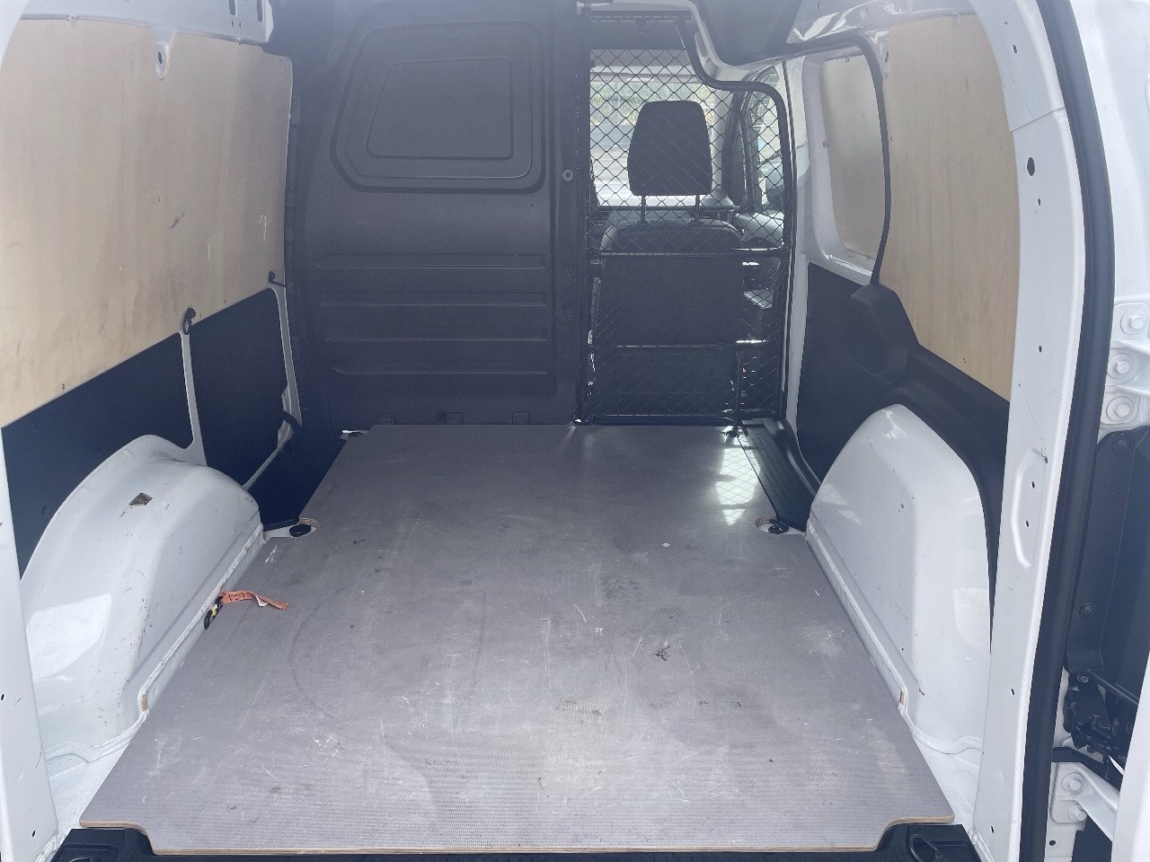 Renault Kangoo Furgon Ábrete Sésamo por Renault dCi 70 kW (95 CV) - 12