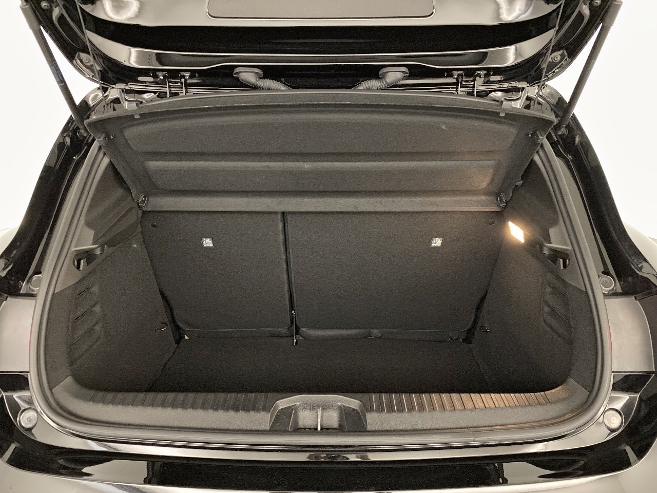 Renault Clio esprit Alpine TCe 90 (67 kw) - 12 Renault Clio esprit Alpine TCe 90 (67 kw) - 12