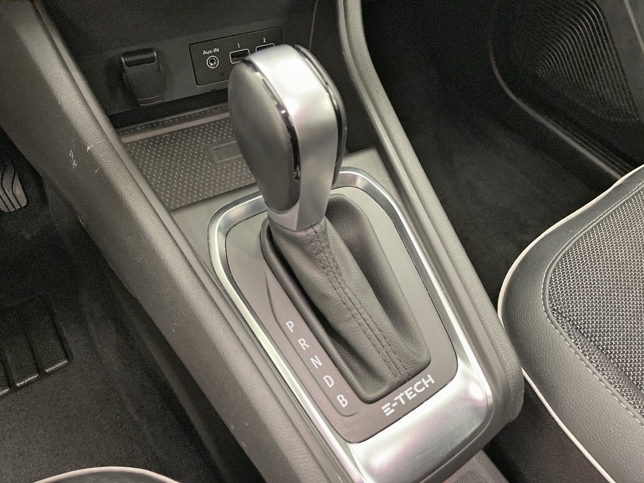 Renault Captur Techno Fast Track E-Tech híbrido 107 kW (145 CV) - 7