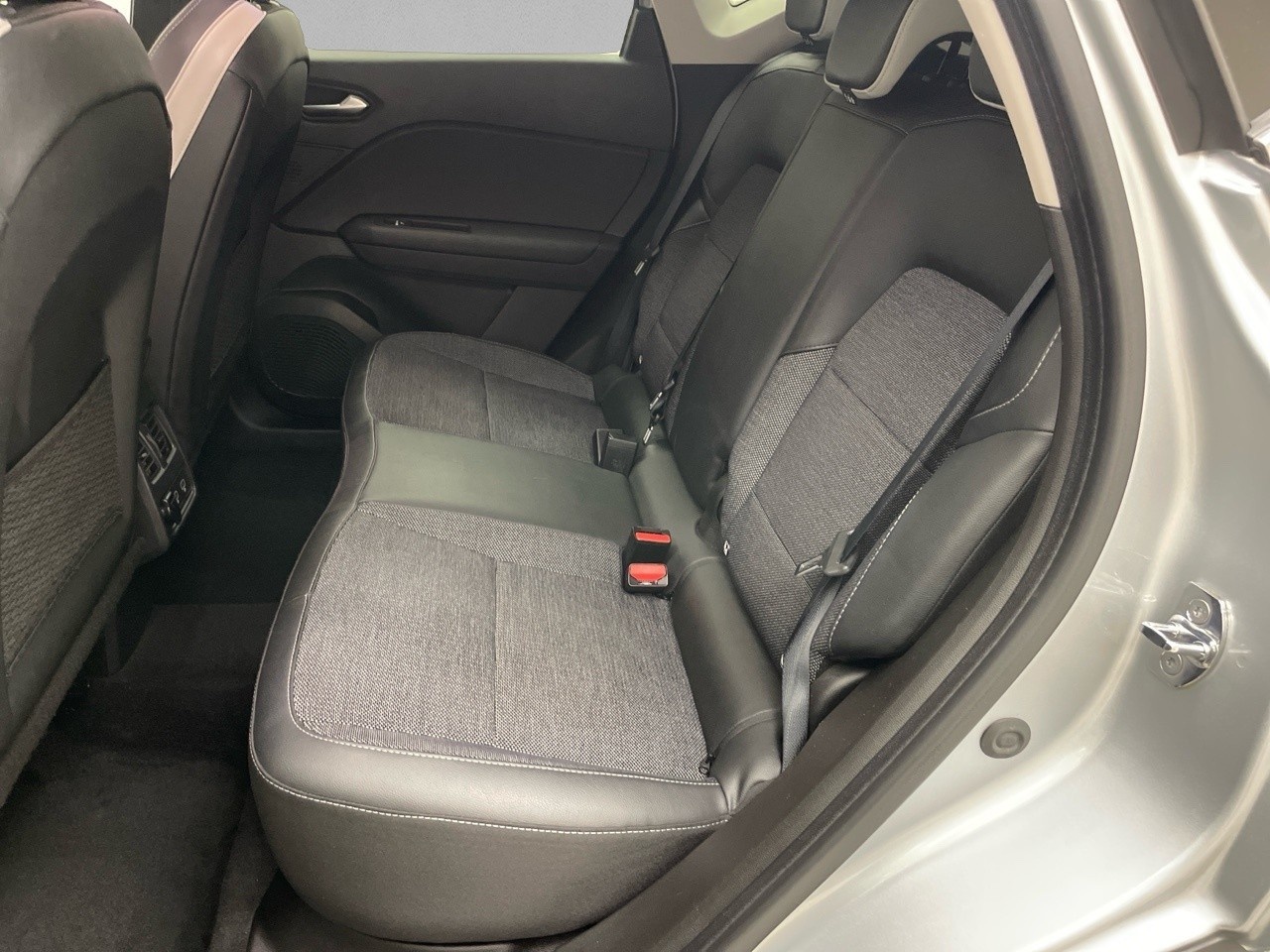 Renault Captur Zen TCe 66 kW (90 CV) - 9 Renault Captur Zen TCe 66 kW (90 CV) - 9