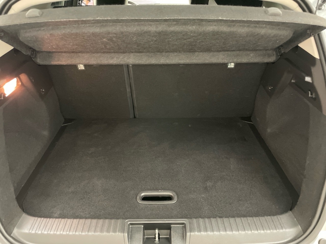 Renault Captur Zen TCe 66 kW (90 CV) - 12 Renault Captur Zen TCe 66 kW (90 CV) - 12