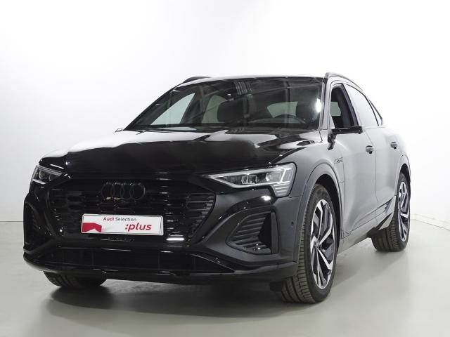 AudiQ8 e-tron Sportback S line 55 quattro 300 kW (408 CV)
