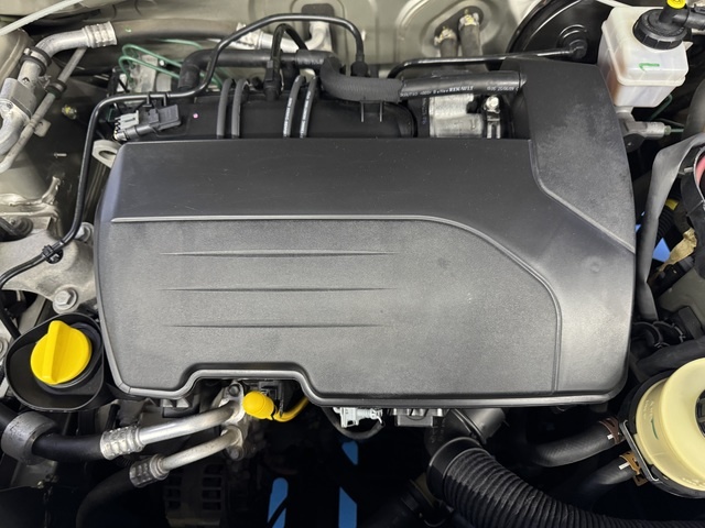 DaciaSandero Laureate 1.2 55 kW (75 CV) Vehículo usado en Barcelona - 20