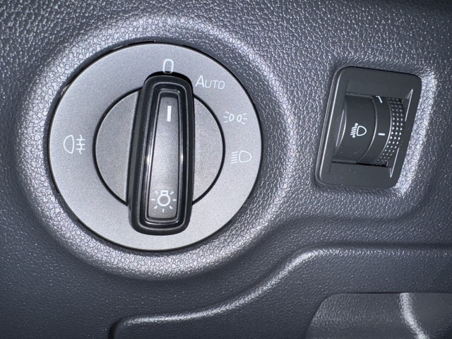 SkodaFabia 1.0 MPI Active 59 kW (80 CV) Vehículo usado en Barcelona - 15