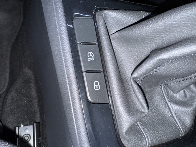 SkodaFabia 1.0 MPI Active 59 kW (80 CV) Vehículo usado en Barcelona - 23