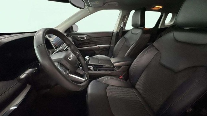 JeepCompass 1.3 Gse T4 Longitude FWD MT 96 kW (130 CV) Vehículo usado en Barcelona - 9 JeepCompass 1.3 Gse T4 Longitude FWD MT 96 kW (130 CV) Vehículo usado en Barcelona - 9