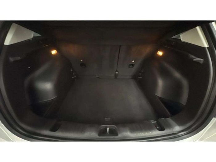 JeepCompass 1.3 Gse T4 Longitude FWD MT 96 kW (130 CV) Vehículo usado en Barcelona - 17 JeepCompass 1.3 Gse T4 Longitude FWD MT 96 kW (130 CV) Vehículo usado en Barcelona - 17