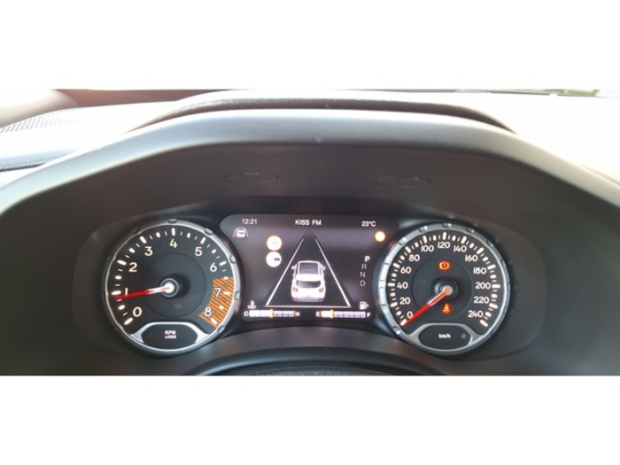 JeepRenegade 1.3G Limited 4x2 DDCT 110 kW (150 CV) Vehículo usado en Barcelona - 13 JeepRenegade 1.3G Limited 4x2 DDCT 110 kW (150 CV) Vehículo usado en Barcelona - 13