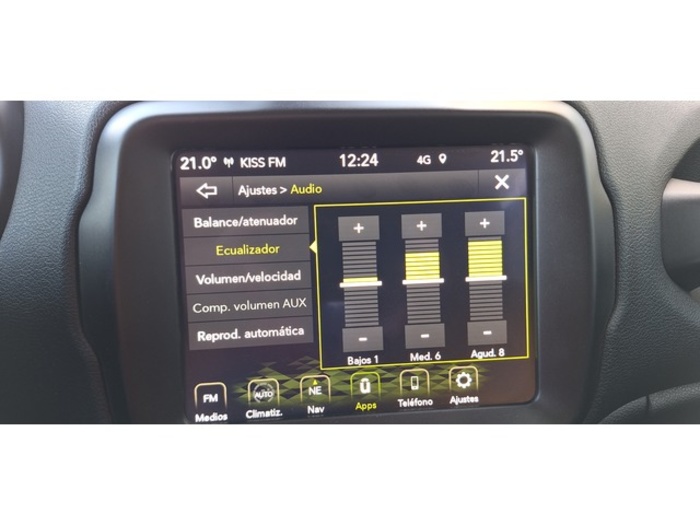 JeepRenegade 1.3G Limited 4x2 DDCT 110 kW (150 CV) Vehículo usado en Barcelona - 22 JeepRenegade 1.3G Limited 4x2 DDCT 110 kW (150 CV) Vehículo usado en Barcelona - 22