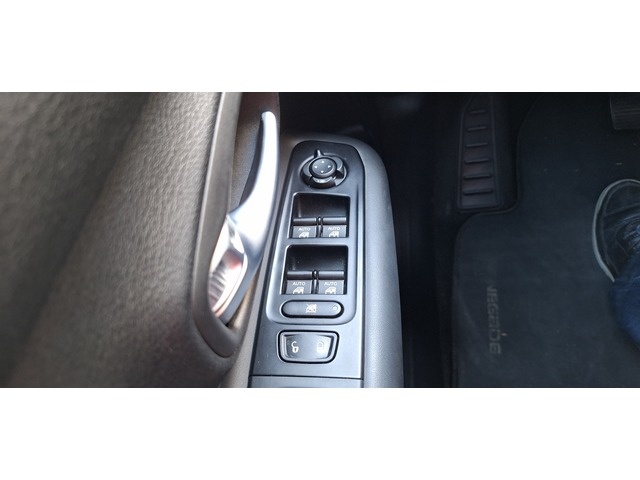 JeepRenegade 1.3G Limited 4x2 DDCT 110 kW (150 CV) Vehículo usado en Barcelona - 29