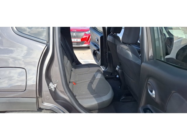 JeepRenegade 1.3G Limited 4x2 DDCT 110 kW (150 CV) Vehículo usado en Barcelona - 35