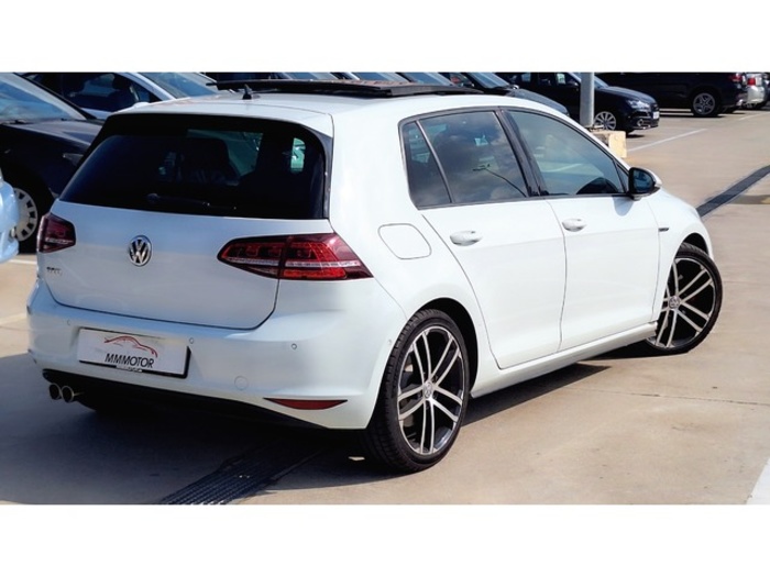 VolkswagenGolf GTD 2.0 TDI CR BMT 135 kW (184 CV) DSG Vehículo usado en Barcelona - 11 VolkswagenGolf GTD 2.0 TDI CR BMT 135 kW (184 CV) DSG Vehículo usado en Barcelona - 11
