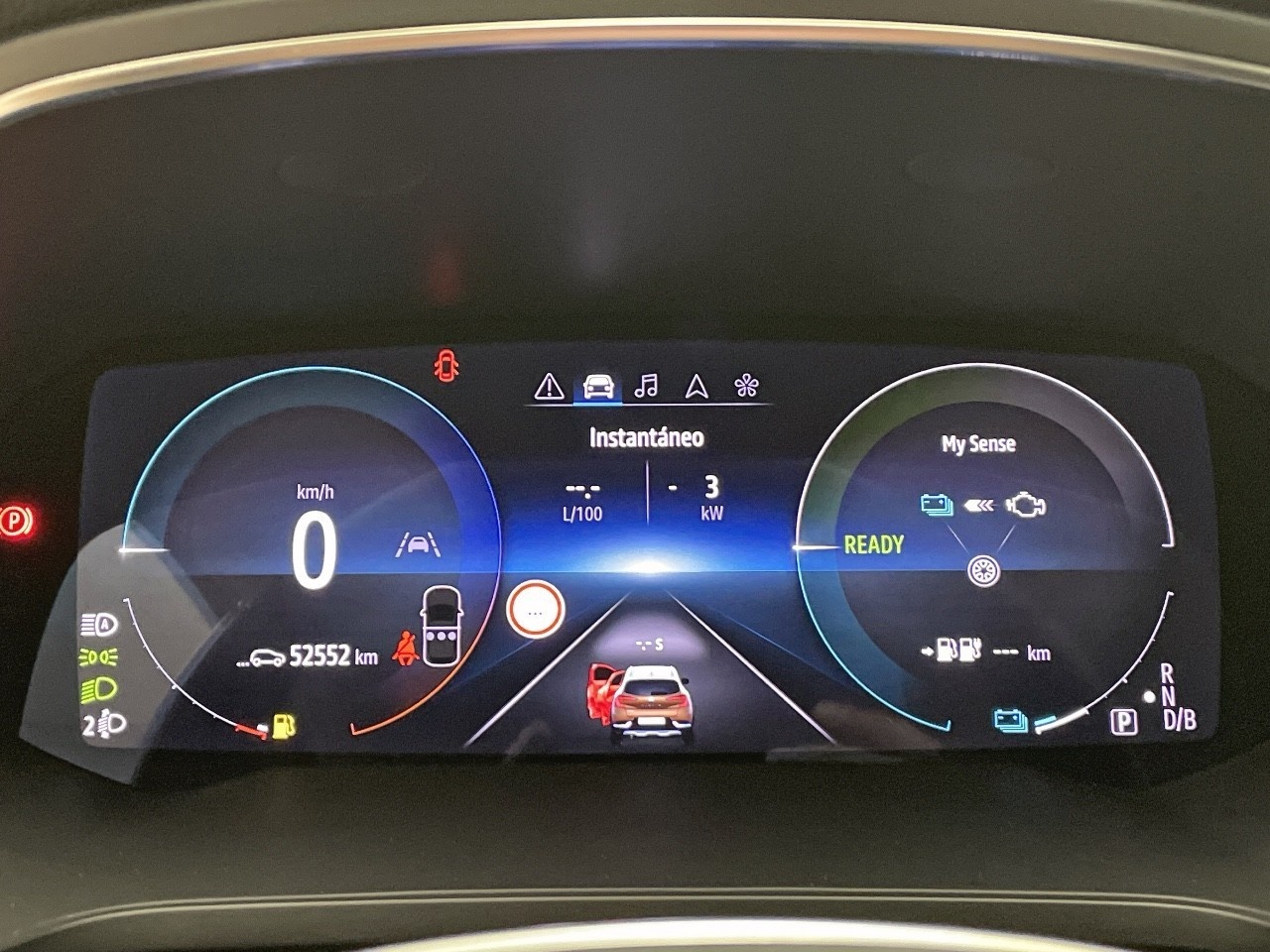 Renault Captur Zen E-TECH Híbrido enchufable 118 kW (160 CV) - 11