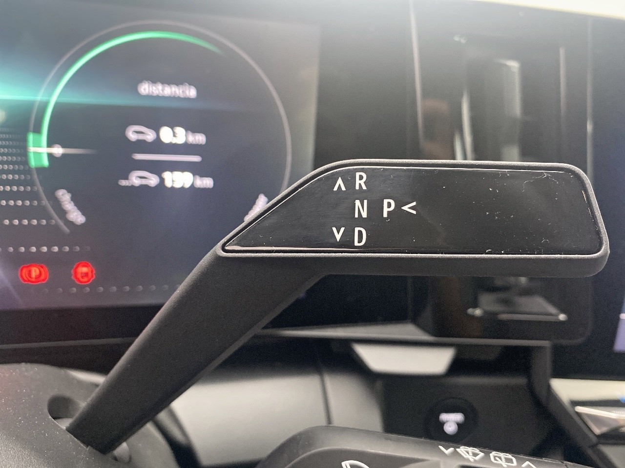 Renault Megane E-Tech equilibre EV40 standard Charge 96 kW (130 CV) - 9