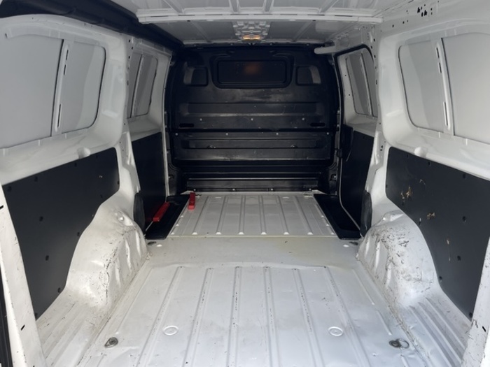 OpelVivaro Furgon 2.0 D Carga L Incrementada Innovation 90 kW (122 CV) Vehículo usado en Barcelona - 9 OpelVivaro Furgon 2.0 D Carga L Incrementada Innovation 90 kW (122 CV) Vehículo usado en Barcelona - 9