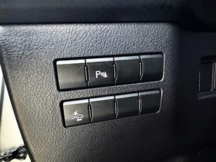 Lexus NX 300h Executive 4WD 145 kW (197 CV)