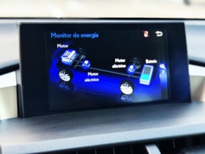 Lexus NX 300h Executive 4WD 145 kW (197 CV) Lexus NX 300h Executive 4WD 145 kW (197 CV)