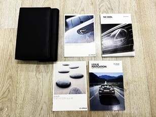 Lexus NX 300h Executive 4WD 145 kW (197 CV)