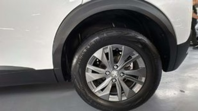 Peugeot 2008 BlueHDi 110 S&S Active 81 kW (110 CV) Peugeot 2008 BlueHDi 110 S&S Active 81 kW (110 CV)