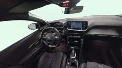 Peugeot 208 PureTech 130 Allure Pack EAT8 96 kW (130 CV) Peugeot 208 PureTech 130 Allure Pack EAT8 96 kW (130 CV)