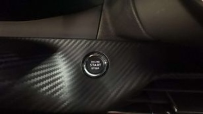 Peugeot 208 PureTech 130 Allure Pack EAT8 96 kW (130 CV) Peugeot 208 PureTech 130 Allure Pack EAT8 96 kW (130 CV)