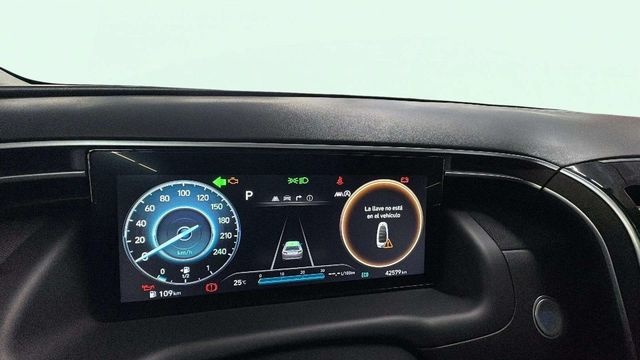 HyundaiTucson 1.6 TGDI 48V Tecno 2C DCT 110 kW (150 CV) Vehículo usado en Barcelona - 15