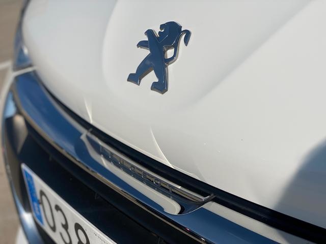 Peugeot208 1.6 BlueHDi Style 73 kW (100 CV) Vehículo usado en Barcelona - 6