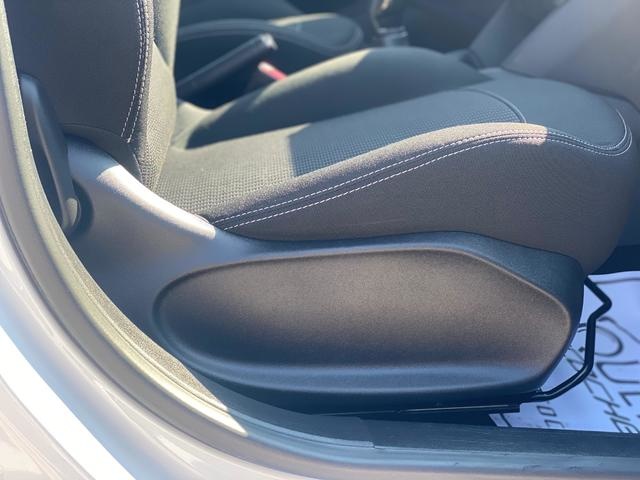 Peugeot208 1.6 BlueHDi Style 73 kW (100 CV) Vehículo usado en Barcelona - 13