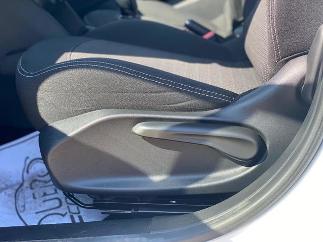 Peugeot208 1.6 BlueHDi Style 73 kW (100 CV) Vehículo usado en Barcelona - 16