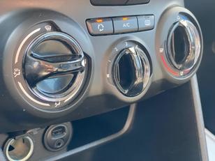 Peugeot 208 1.6 BlueHDi Style 73 kW (100 CV)