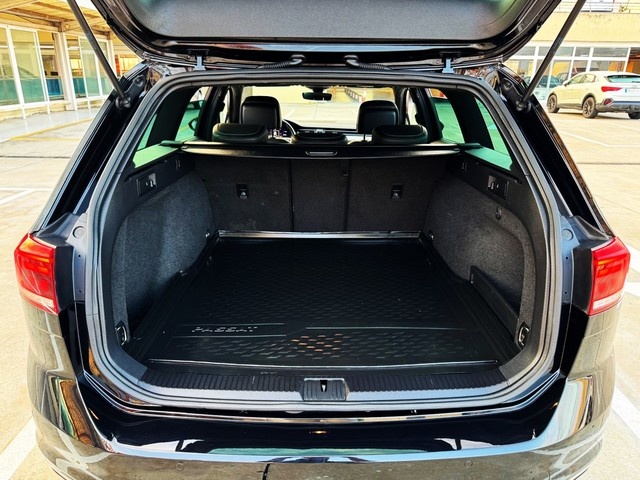 VolkswagenPassat Variant R-Line 2.0 TSI 140 kW (190 CV) DSG Vehículo usado en Barcelona - 38