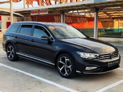 Volkswagen Passat Variant R-Line 2.0 TSI 140 kW (190 CV) DSG Volkswagen Passat Variant R-Line 2.0 TSI 140 kW (190 CV) DSG