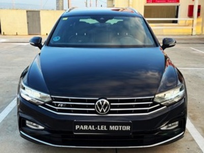 Volkswagen Passat Variant R-Line 2.0 TSI 140 kW (190 CV) DSG Volkswagen Passat Variant R-Line 2.0 TSI 140 kW (190 CV) DSG