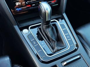 Volkswagen Passat Variant R-Line 2.0 TSI 140 kW (190 CV) DSG