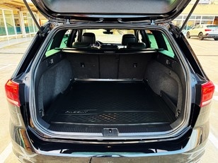 Volkswagen Passat Variant R-Line 2.0 TSI 140 kW (190 CV) DSG
