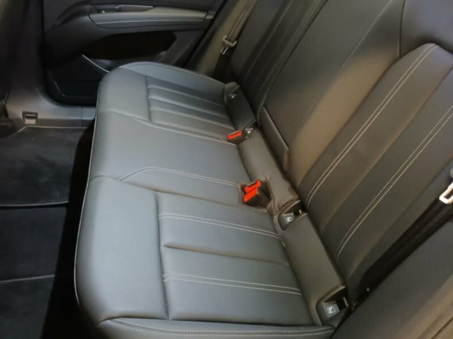 Audi Q4 e-tron Sport 40 e-tron 82kWh 150 kW (204 CV) Vehículo usado en Las Palmas - 6 Audi Q4 e-tron Sport 40 e-tron 82kWh 150 kW (204 CV) Vehículo usado en Las Palmas - 6