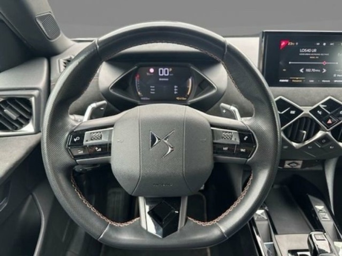 DS DS 3 Crossback Puretech 130 Bastille Automático 96 kW (130 CV) Vehículo usado en Las Palmas - 7 DS DS 3 Crossback Puretech 130 Bastille Automático 96 kW (130 CV) Vehículo usado en Las Palmas - 7