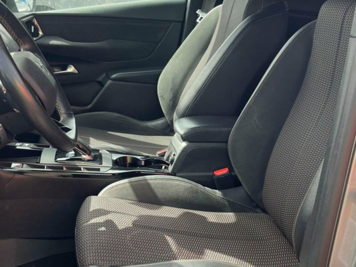 DS DS 3 Crossback Puretech 130 Performance Line Auto 96 kW (130 CV) Vehículo usado en Las Palmas - 4 DS DS 3 Crossback Puretech 130 Performance Line Auto 96 kW (130 CV) Vehículo usado en Las Palmas - 4