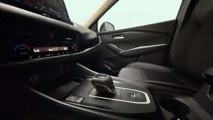 NissanQashqai DIG-T 158 mHEV Acenta Xtronic 116 kW (158 CV) Vehículo usado en Barcelona - 16 NissanQashqai DIG-T 158 mHEV Acenta Xtronic 116 kW (158 CV) Vehículo usado en Barcelona - 16