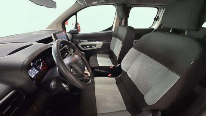 CitroenBerlingo Combi BlueHDi 100 Live Talla M 75 kW (102 CV) Vehículo usado en Barcelona - 9 CitroenBerlingo Combi BlueHDi 100 Live Talla M 75 kW (102 CV) Vehículo usado en Barcelona - 9