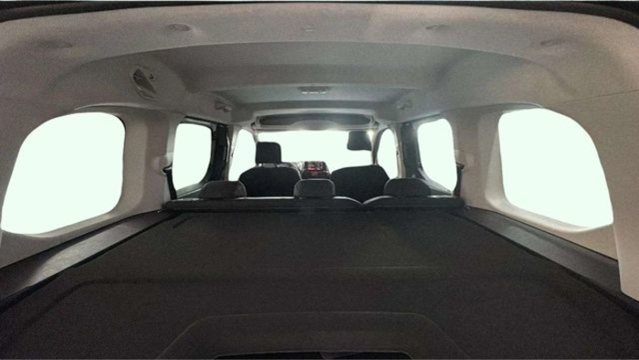 CitroenBerlingo Combi BlueHDi 100 Live Talla M 75 kW (102 CV) Vehículo usado en Barcelona - 11 CitroenBerlingo Combi BlueHDi 100 Live Talla M 75 kW (102 CV) Vehículo usado en Barcelona - 11