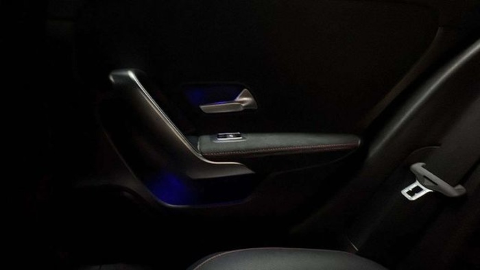 Mercedes-BenzClase A 180 d 85 kW (116 CV) Vehículo usado en Barcelona - 20 Mercedes-BenzClase A 180 d 85 kW (116 CV) Vehículo usado en Barcelona - 20